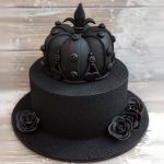 Стильный черный торт на черной подложке_2